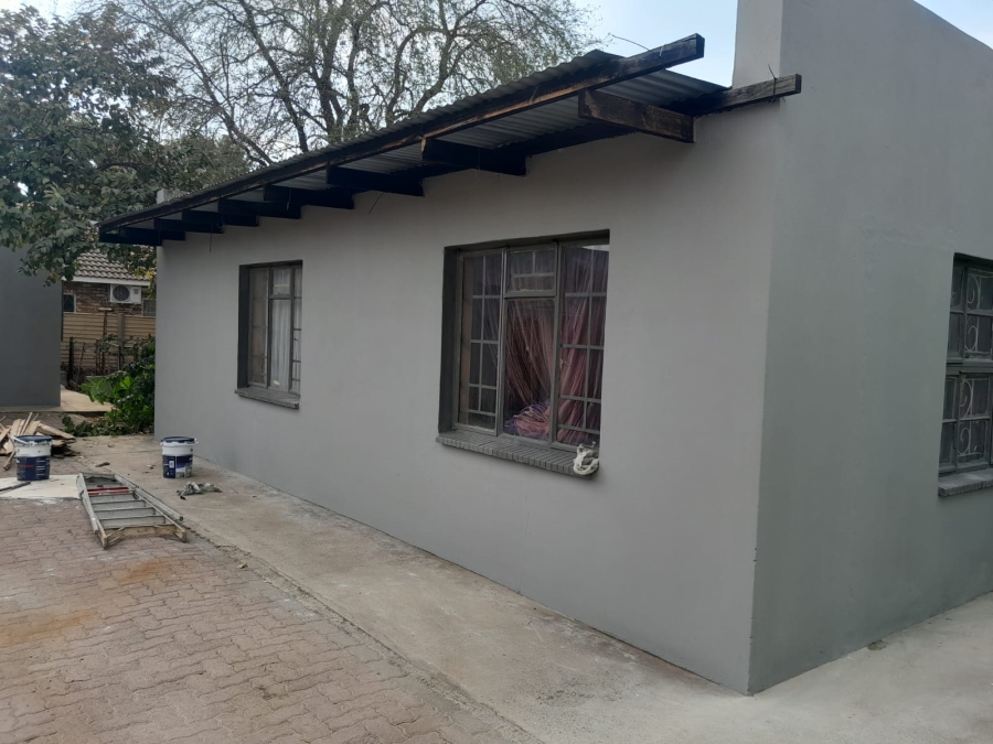 2 Bedroom Property for Sale in Oos Einde North West